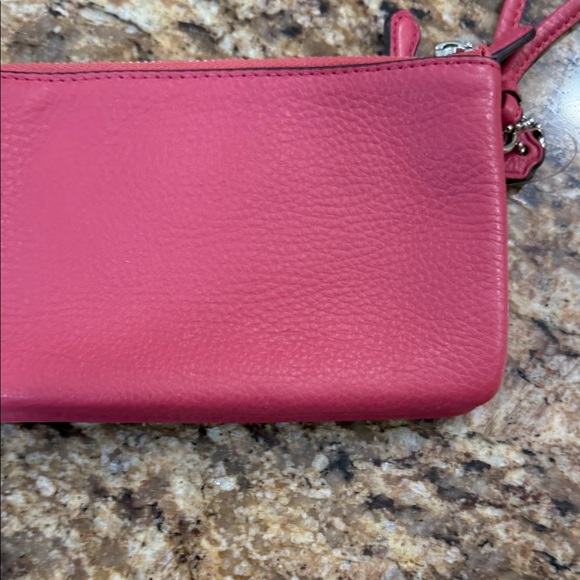 NWT Coach Pink Pebble Leather Wristlet - Picture 5 of 9